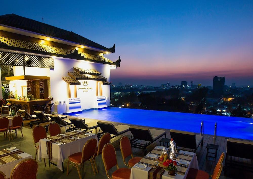 Yadanarpon Dynasty Hotel Mandalay Exterior foto
