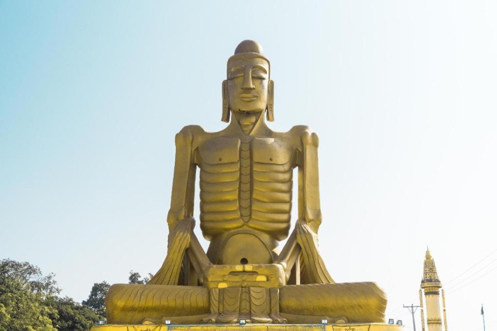 Yadanarpon Dynasty Hotel Mandalay Exterior foto