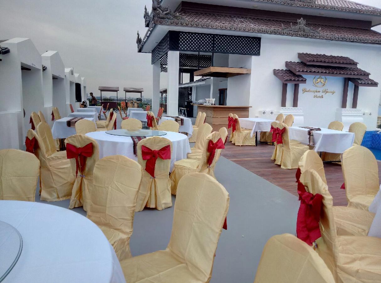 Yadanarpon Dynasty Hotel Mandalay Exterior foto