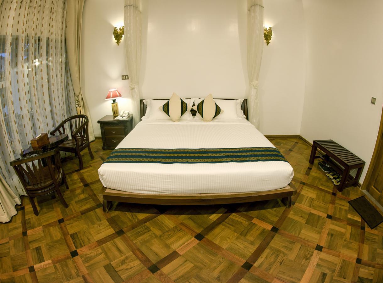 Yadanarpon Dynasty Hotel Mandalay Exterior foto