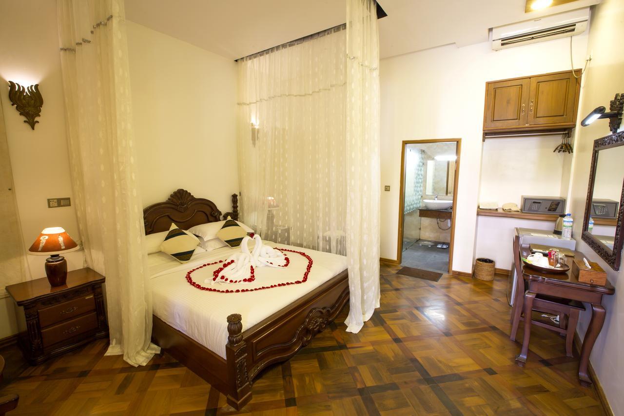 Yadanarpon Dynasty Hotel Mandalay Exterior foto